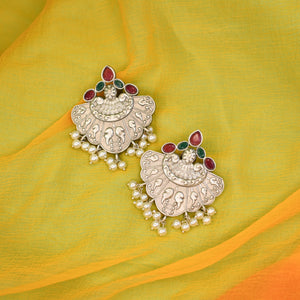 S Earring Ruby Traditional